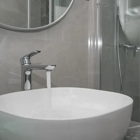 Stunning 2 Bedroom Appartement