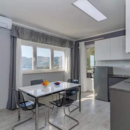 Stunning 2 Bedroom Appartement