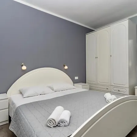 Apartman Stunning 2 Bedroom *